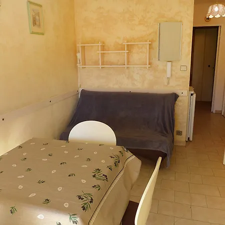 Le Galion Ii Hotel
